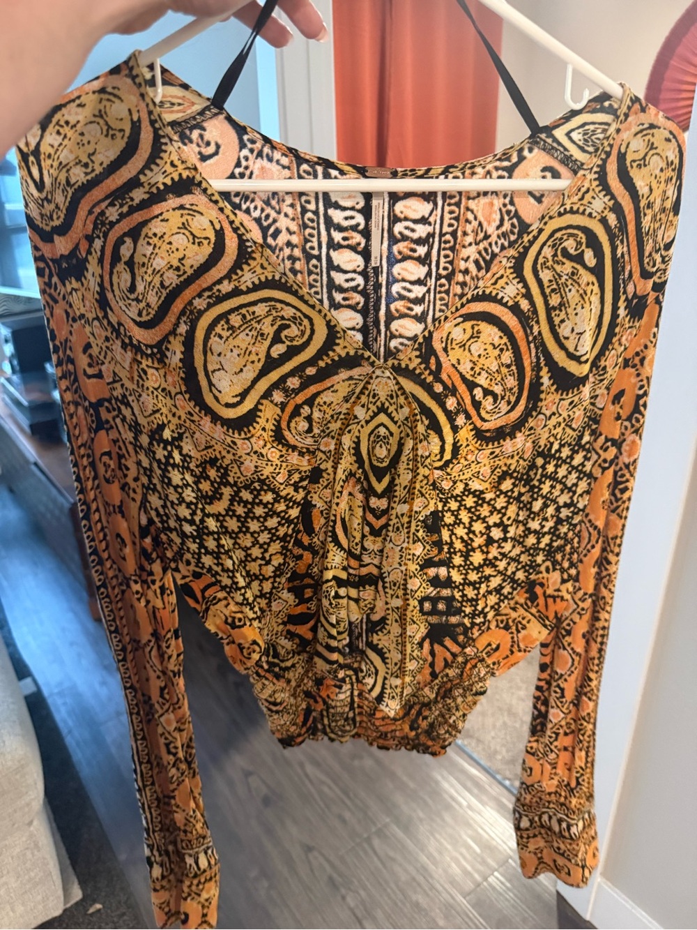 Free People Deep V-Neck Long Sleeve boho Paisley Top - Picture 3 of 6
